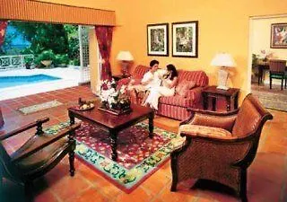 Sandals Grande Ocho Rios Beach &Villa Resort Jamajka